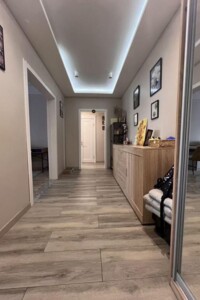 Продажа трехкомнатной квартиры в Киеве, на ул. Софии Русовой 3, район Рембаза фото 2