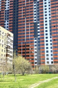 Продажа двухкомнатной квартиры в Киеве, на ул. Владимира Сосюры 6, район Рембаза фото 2