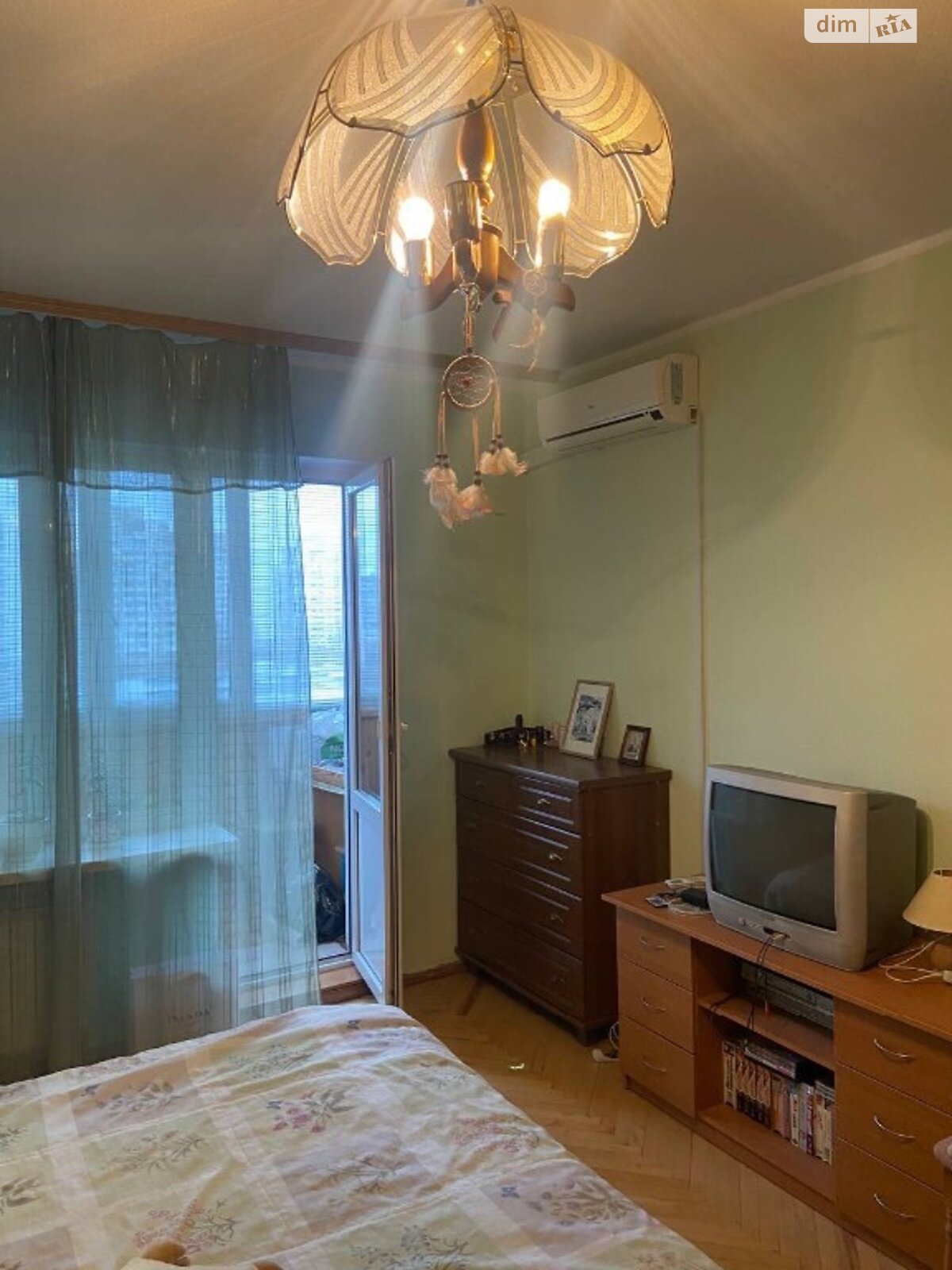 Продаж трикімнатної квартири в Києві, на вул. Ревуцького 13, район Дарницький фото 1 Продаж трикімнатної квартири в Києві, на вул. Ревуцького 13, район Дарницький фото 1
