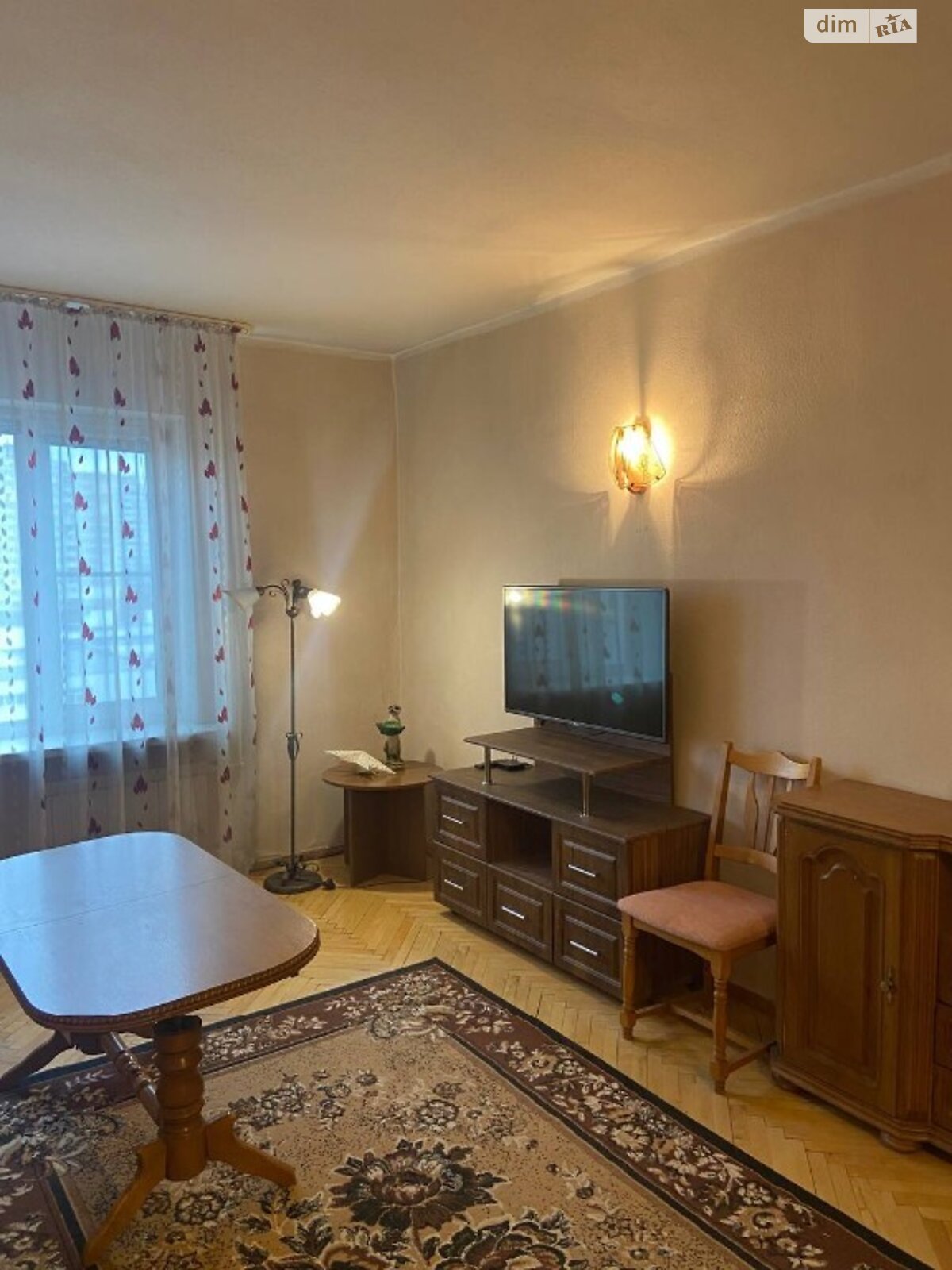 Продаж трикімнатної квартири в Києві, на вул. Ревуцького 13, район Дарницький фото 1 Продаж трикімнатної квартири в Києві, на вул. Ревуцького 13, район Дарницький фото 1