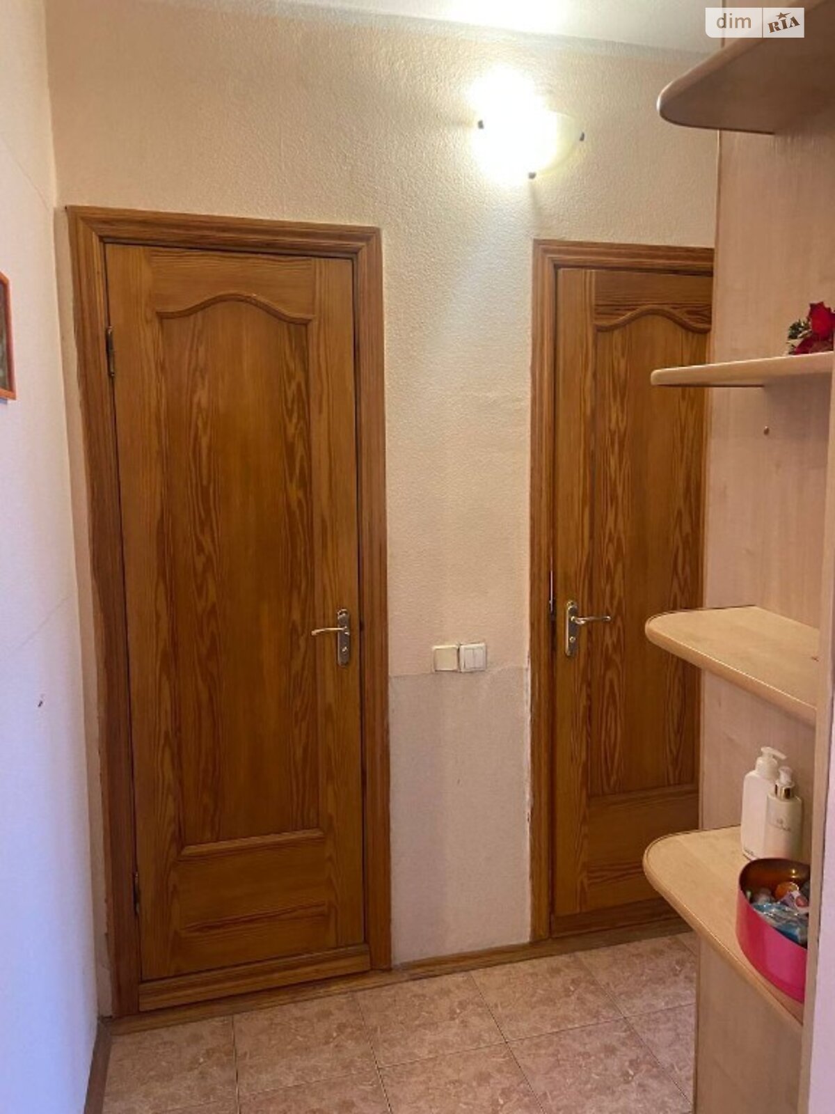 Продаж трикімнатної квартири в Києві, на вул. Ревуцького 13, район Дарницький фото 1 Продаж трикімнатної квартири в Києві, на вул. Ревуцького 13, район Дарницький фото 1