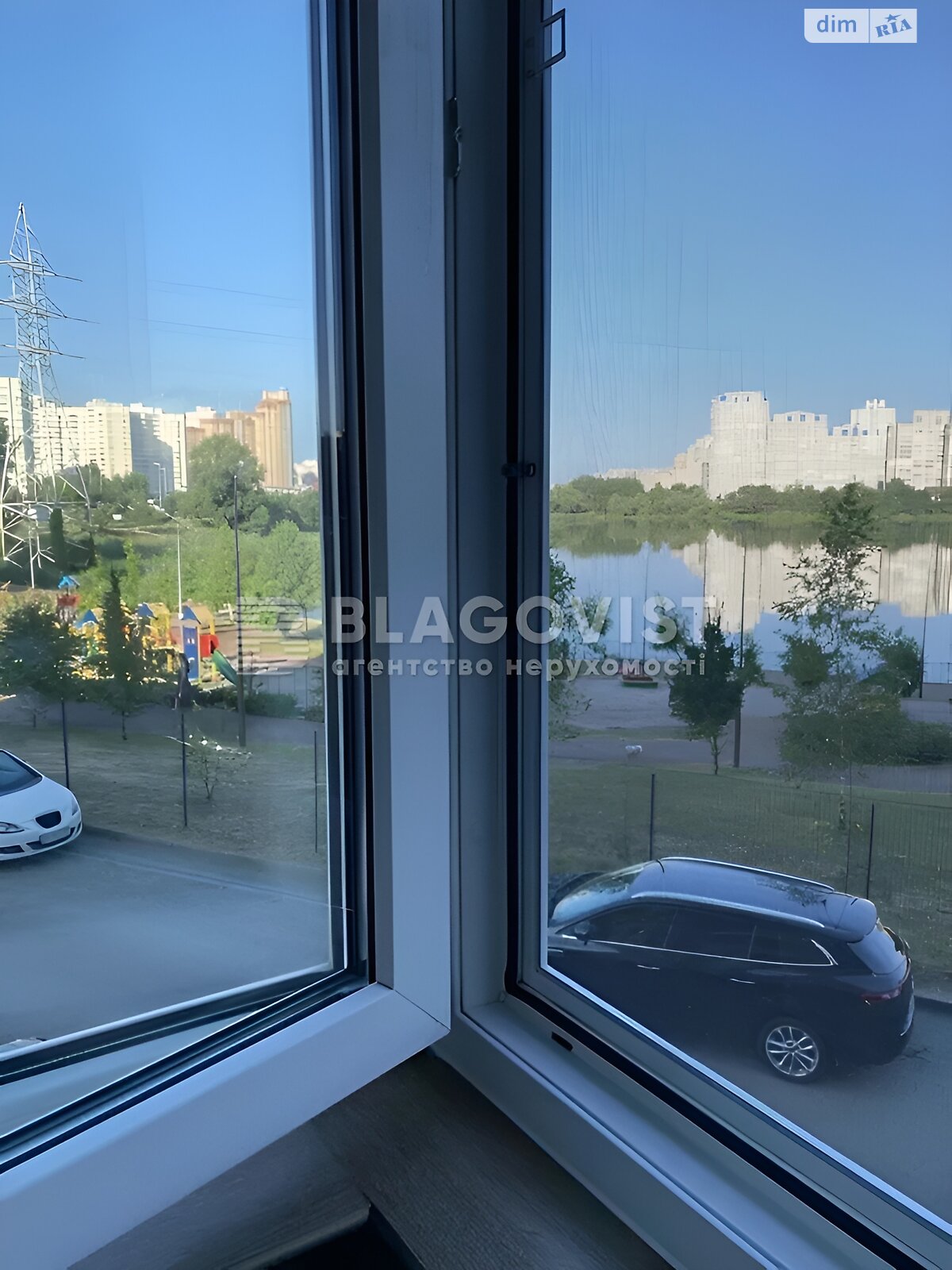 Продаж двокімнатної квартири в Києві, на вул. Ревуцького 40Г, фото 1 Продаж двокімнатної квартири в Києві, на вул. Ревуцького 40Г, фото 1