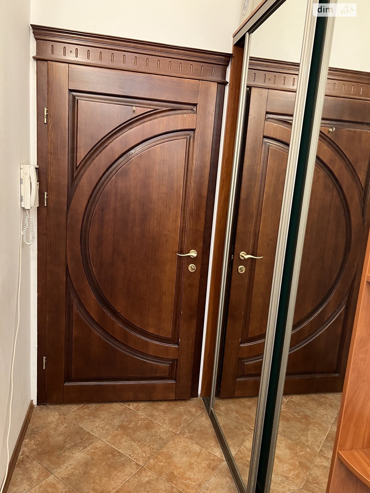 Продажа трехкомнатной квартиры в Киеве, на ул. Рейтарская 20/24, фото 1 Продажа трехкомнатной квартиры в Киеве, на ул. Рейтарская 20/24, фото 1