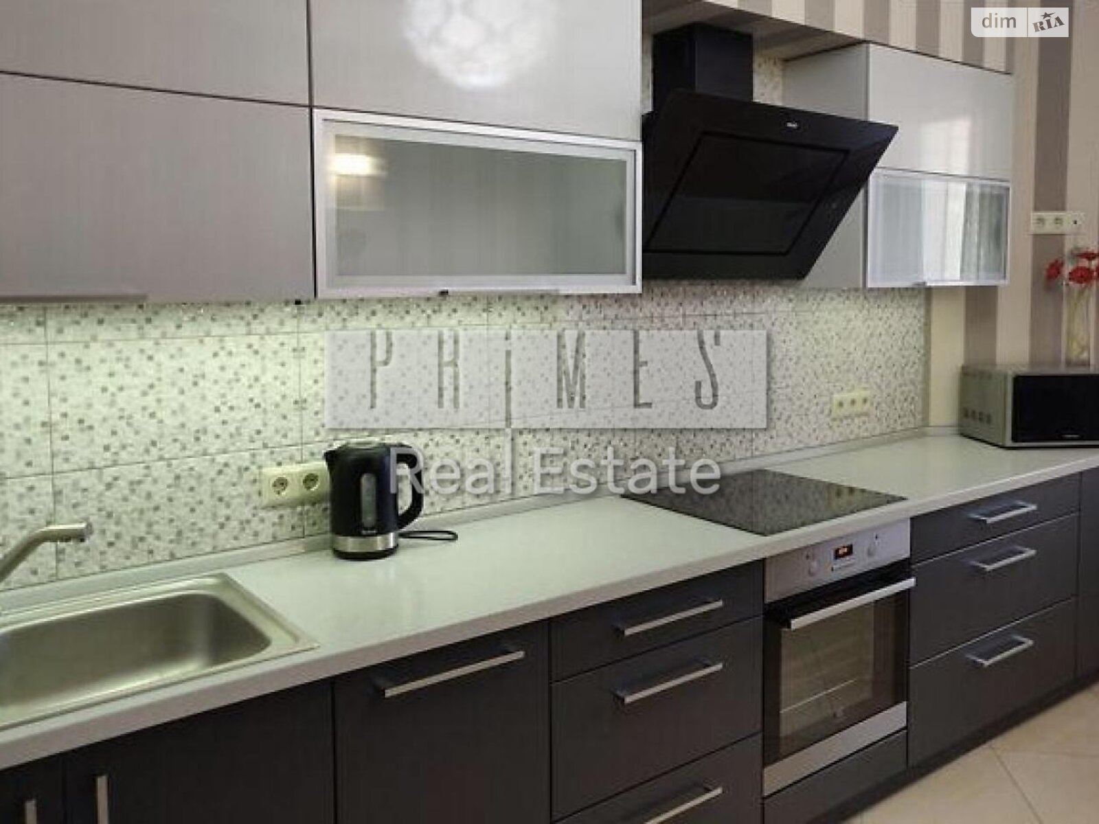 Продажа трехкомнатной квартиры в Киеве, на ул. Рижская 73Г, фото 1 Продажа трехкомнатной квартиры в Киеве, на ул. Рижская 73Г, фото 1