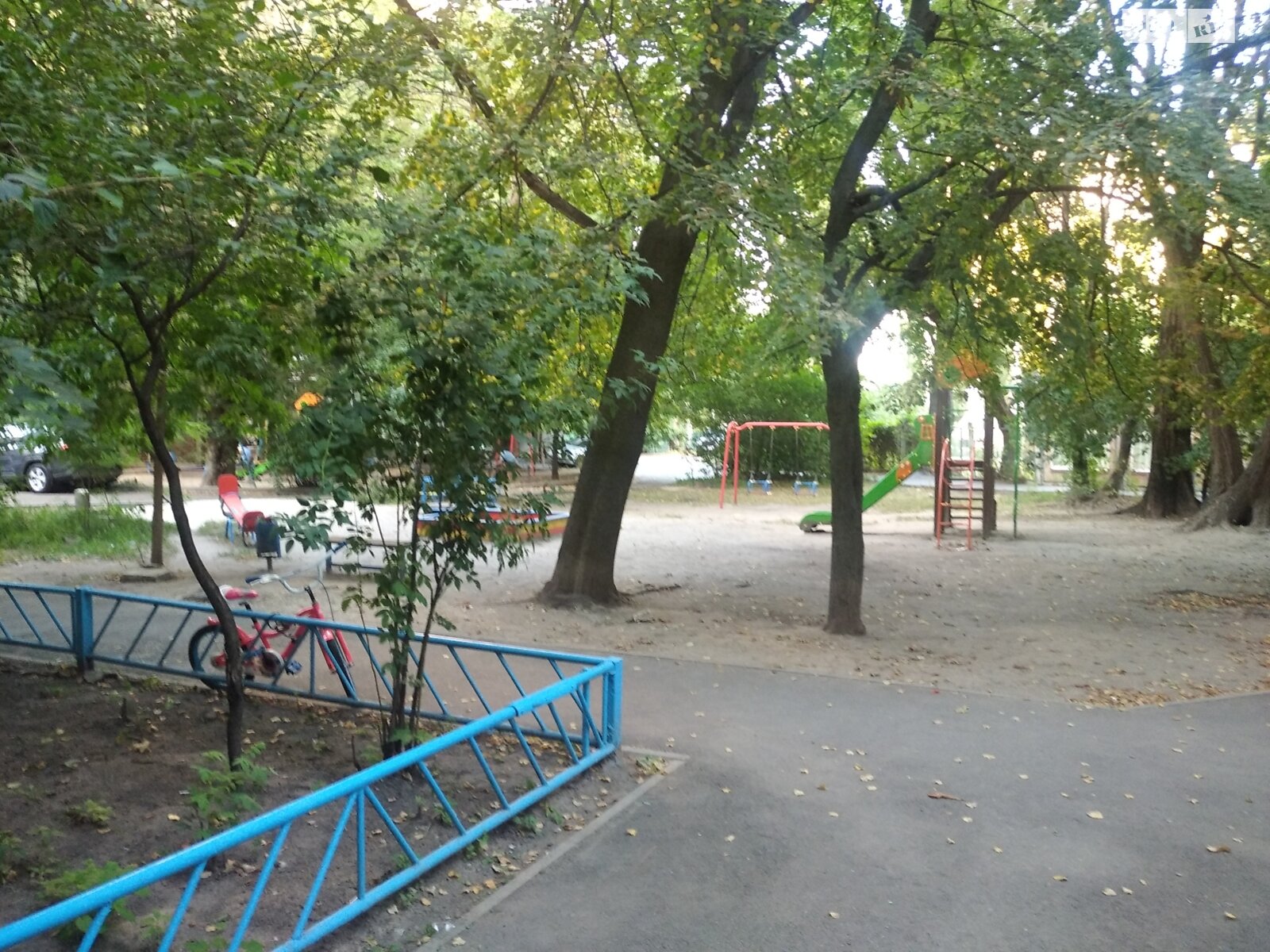 Продаж однокімнатної квартири в Києві, на вул. Романа Ратушного 21, фото 1 Продаж однокімнатної квартири в Києві, на вул. Романа Ратушного 21, фото 1