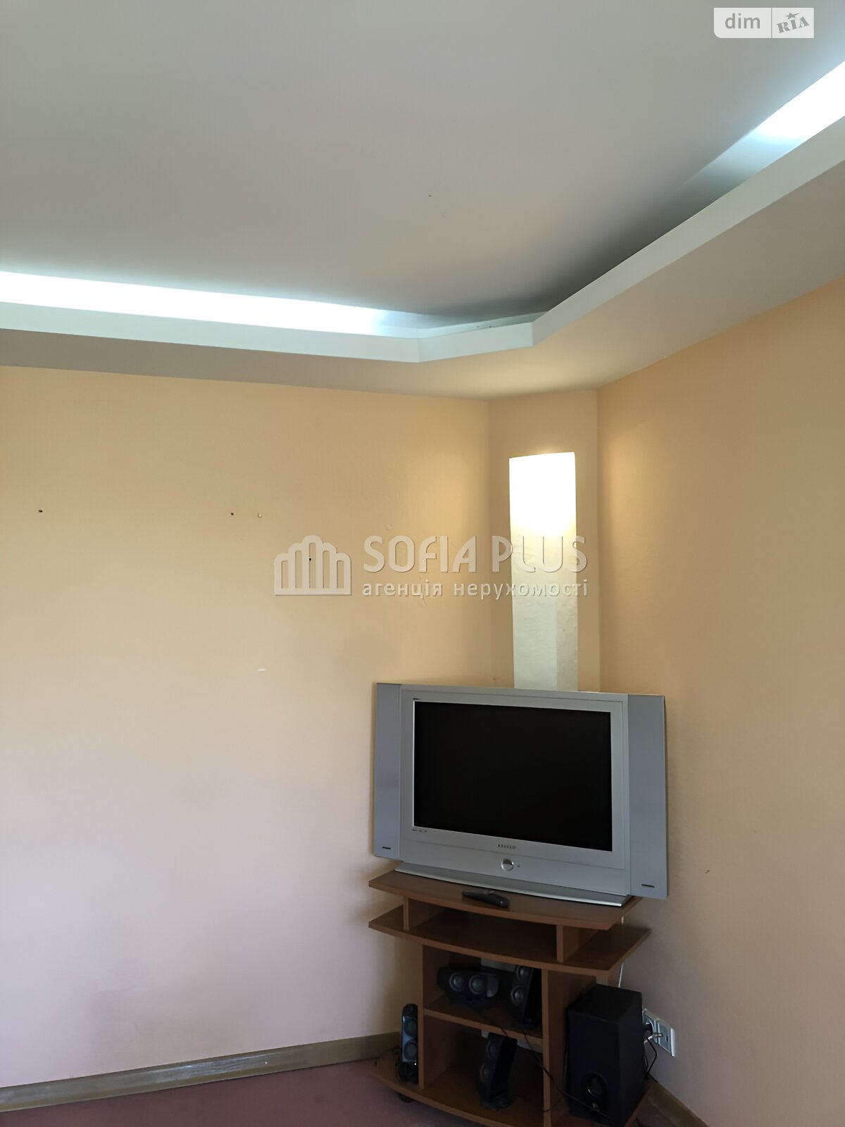 Продаж двокімнатної квартири в Києві, на 16-а вул. Ентузіастів 9, район Русанівка фото 1 Продаж двокімнатної квартири в Києві, на 16-а вул. Ентузіастів 9, район Русанівка фото 1