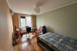Продажа трехкомнатной квартиры в Киеве, на ул. Энтузиастов 27, район Днепровский фото 2