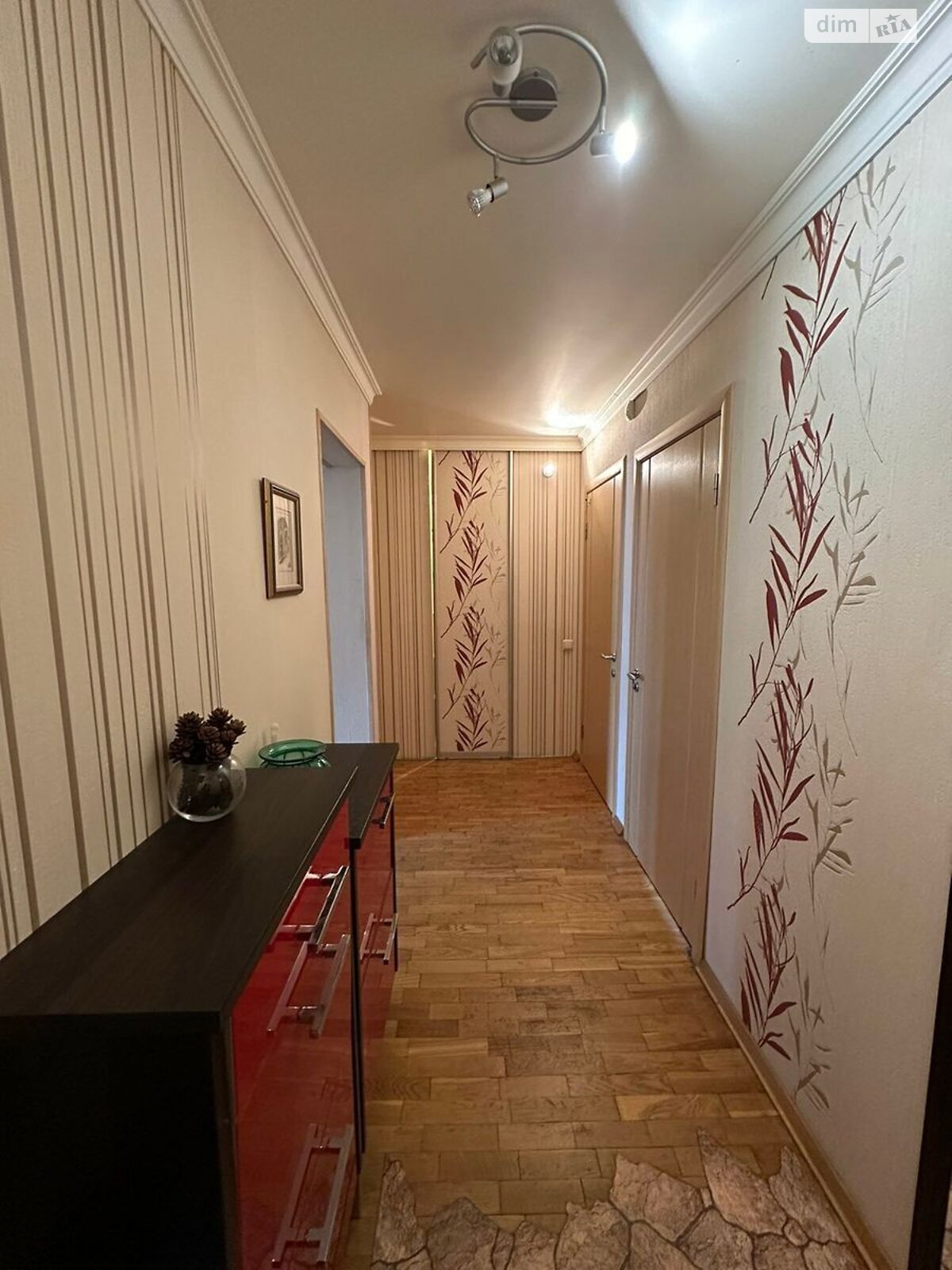 Продажа трехкомнатной квартиры в Киеве, на ул. Энтузиастов 27, район Днепровский фото 1 Продажа трехкомнатной квартиры в Киеве, на ул. Энтузиастов 27, район Днепровский фото 1