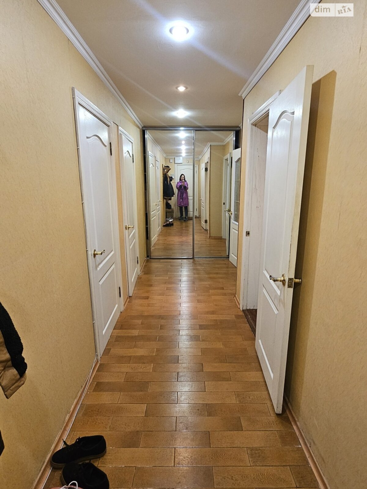 Продаж трикімнатної квартири в Києві, на вул. Ентузіастів 9, район Русанівка фото 1 Продаж трикімнатної квартири в Києві, на вул. Ентузіастів 9, район Русанівка фото 1