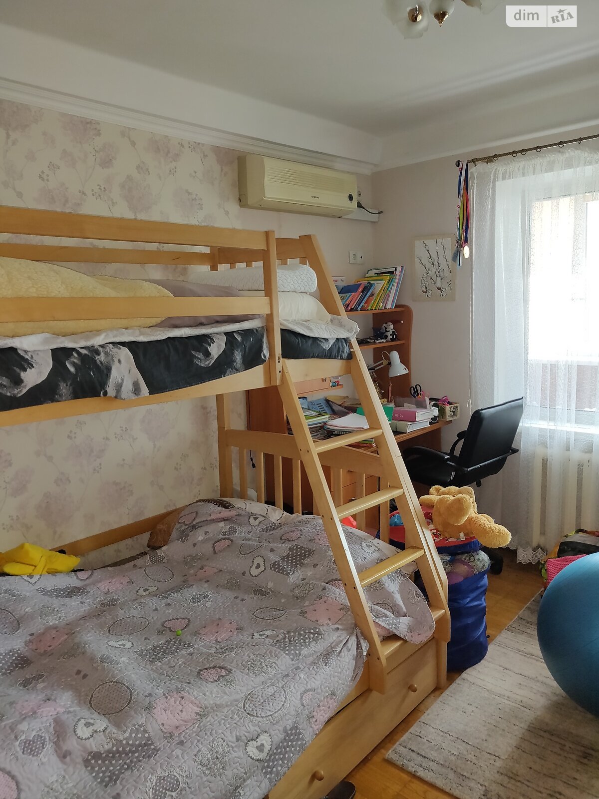 Продажа двухкомнатной квартиры в Киеве, на ул. Энтузиастов 43, район Русановка фото 1 Продажа двухкомнатной квартиры в Киеве, на ул. Энтузиастов 43, район Русановка фото 1