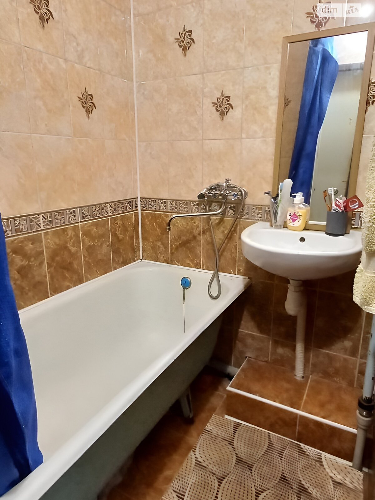 Продажа трехкомнатной квартиры в Киеве, на ул. Энтузиастов 9/1, район Русановка фото 1 Продажа трехкомнатной квартиры в Киеве, на ул. Энтузиастов 9/1, район Русановка фото 1