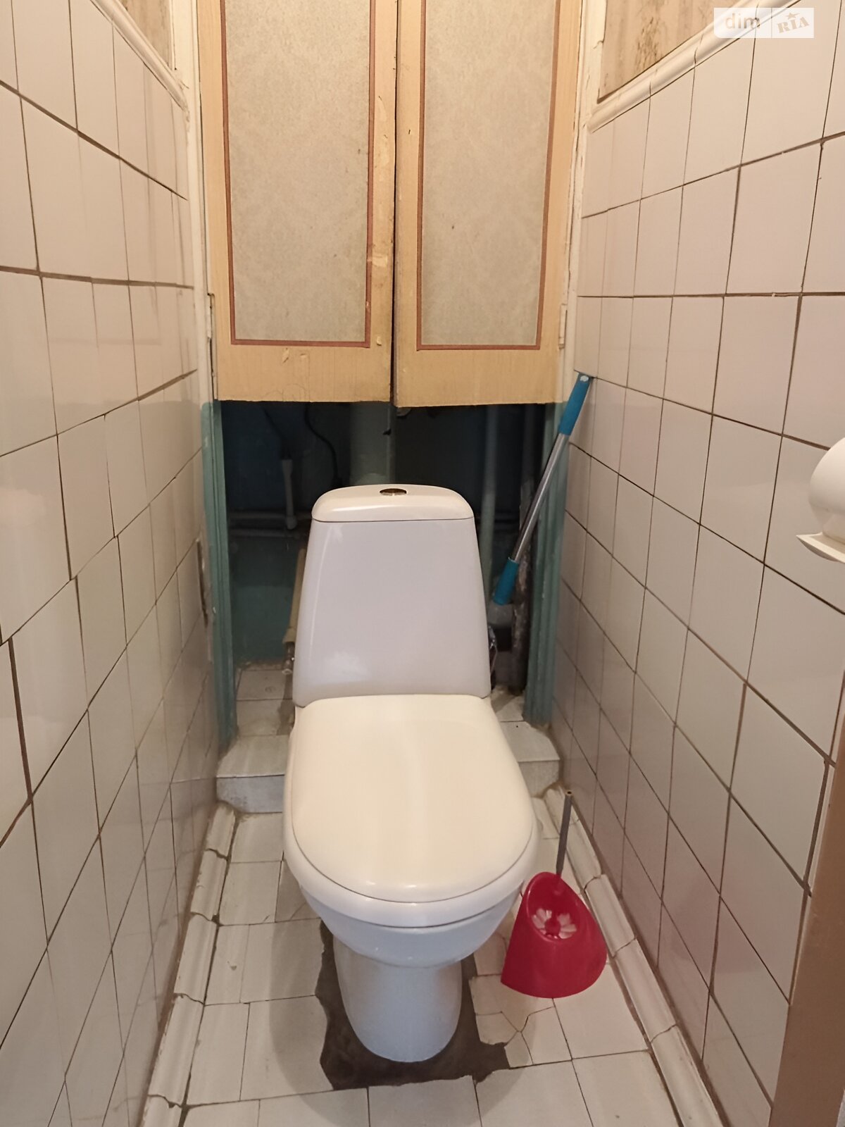 Продажа трехкомнатной квартиры в Киеве, на ул. Энтузиастов 9/1, район Русановка фото 1 Продажа трехкомнатной квартиры в Киеве, на ул. Энтузиастов 9/1, район Русановка фото 1