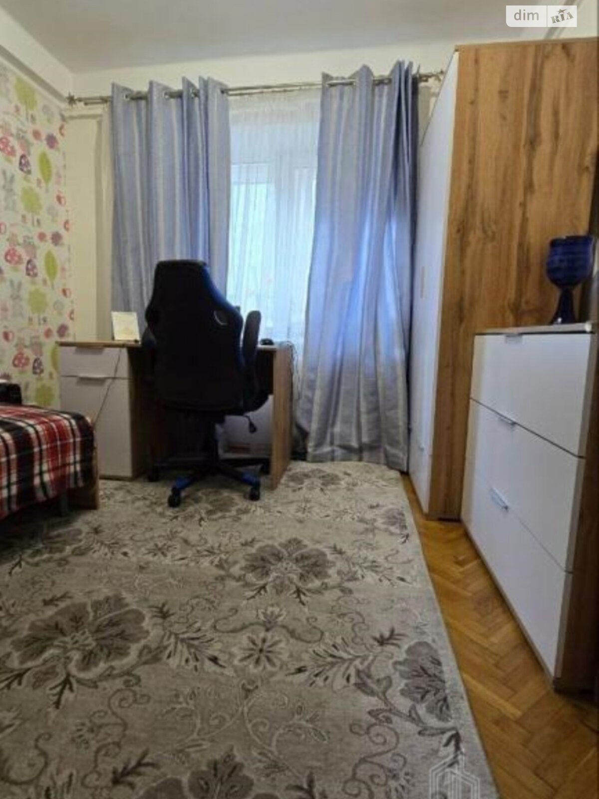 Продажа трехкомнатной квартиры в Киеве, на ул. Энтузиастов 7/1, район Русановка фото 1 Продажа трехкомнатной квартиры в Киеве, на ул. Энтузиастов 7/1, район Русановка фото 1