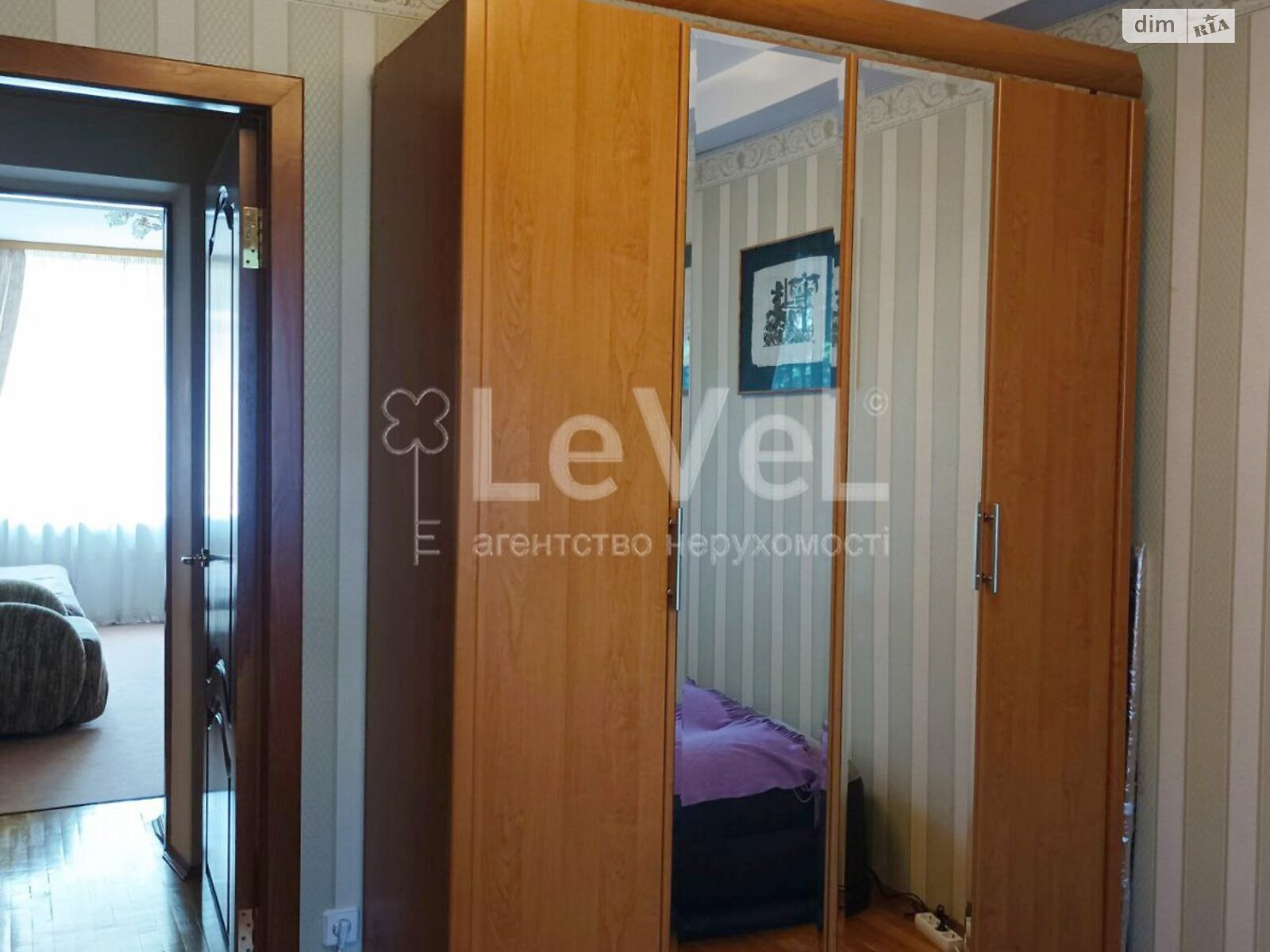 Продажа трехкомнатной квартиры в Киеве, на ул. Энтузиастов 15, район Русановка фото 1 Продажа трехкомнатной квартиры в Киеве, на ул. Энтузиастов 15, район Русановка фото 1