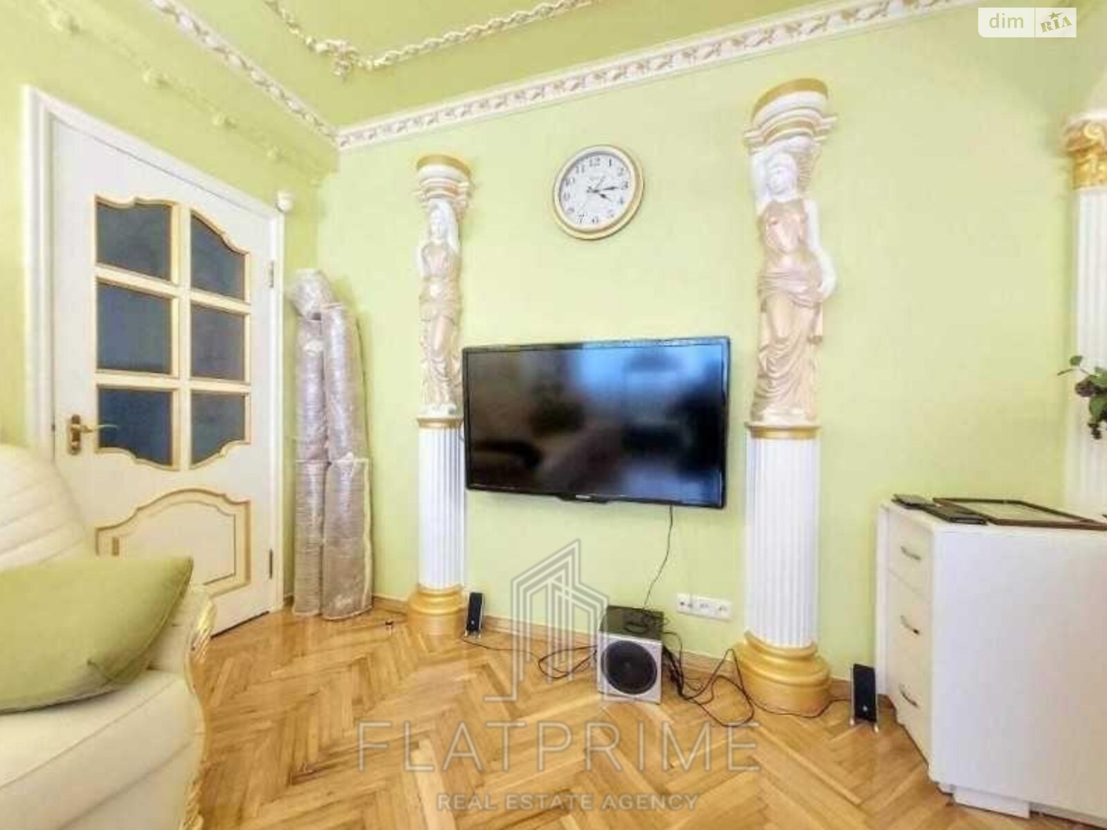 Продаж трикімнатної квартири в Києві, на вул. Ентузіастів 41, район Русанівка фото 1