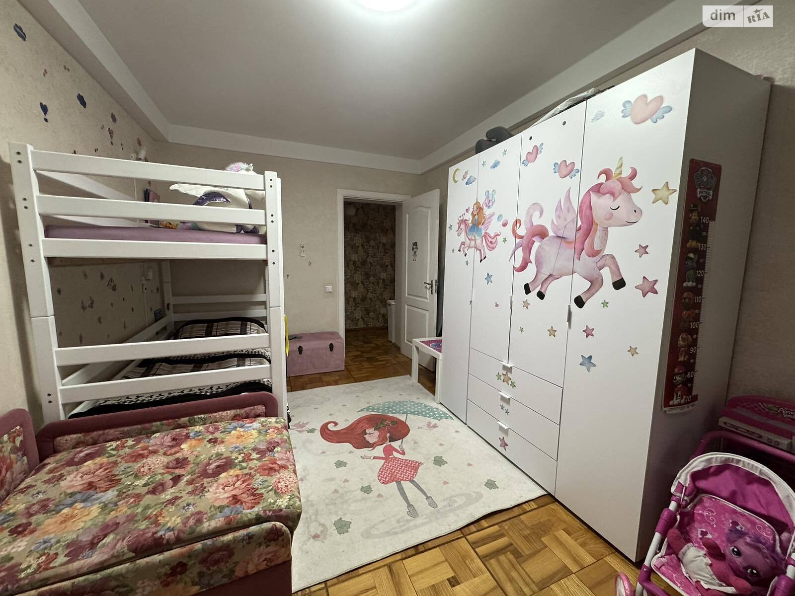 Продажа трехкомнатной квартиры в Киеве, на ул. Энтузиастов, район Русановка фото 1 Продажа трехкомнатной квартиры в Киеве, на ул. Энтузиастов, район Русановка фото 1