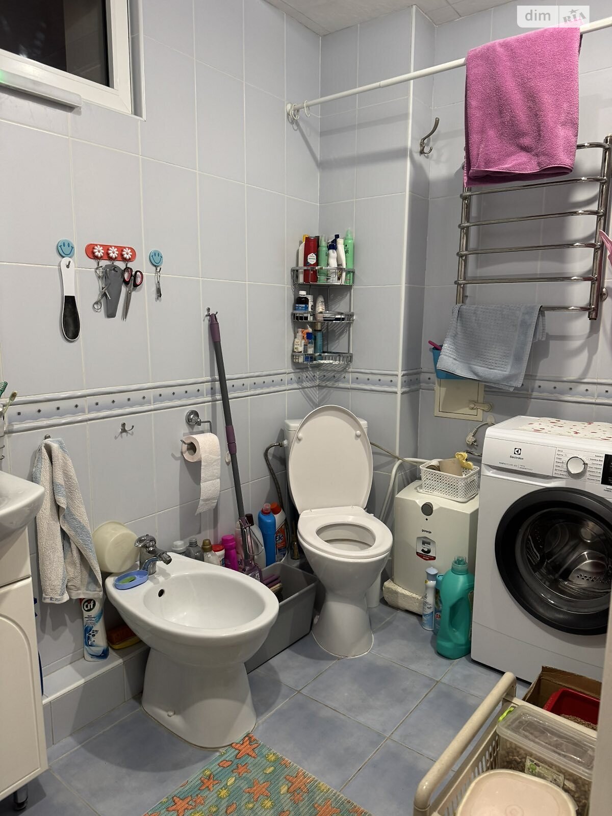 Продажа трехкомнатной квартиры в Киеве, на ул. Энтузиастов, район Русановка фото 1 Продажа трехкомнатной квартиры в Киеве, на ул. Энтузиастов, район Русановка фото 1