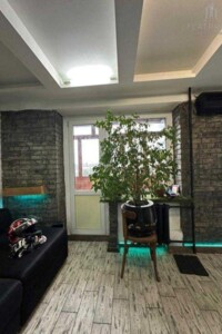 Продажа двухкомнатной квартиры в Киеве, на ул. Энтузиастов 17, район Русановка фото 2