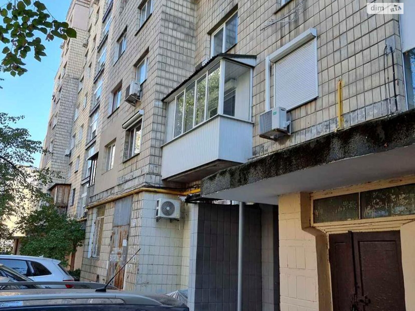 Продаж чотирикімнатної квартири в Києві, на вул. Ентузіастів 7, район Русанівка фото 1