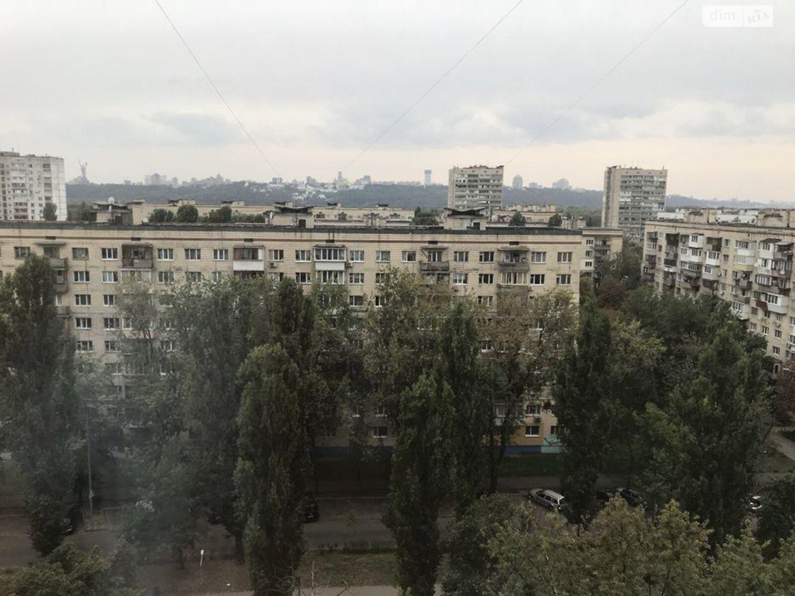 Продажа трехкомнатной квартиры в Киеве, на бул. Игоря Шамо 10, район Русановка фото 1 Продажа трехкомнатной квартиры в Киеве, на бул. Игоря Шамо 10, район Русановка фото 1