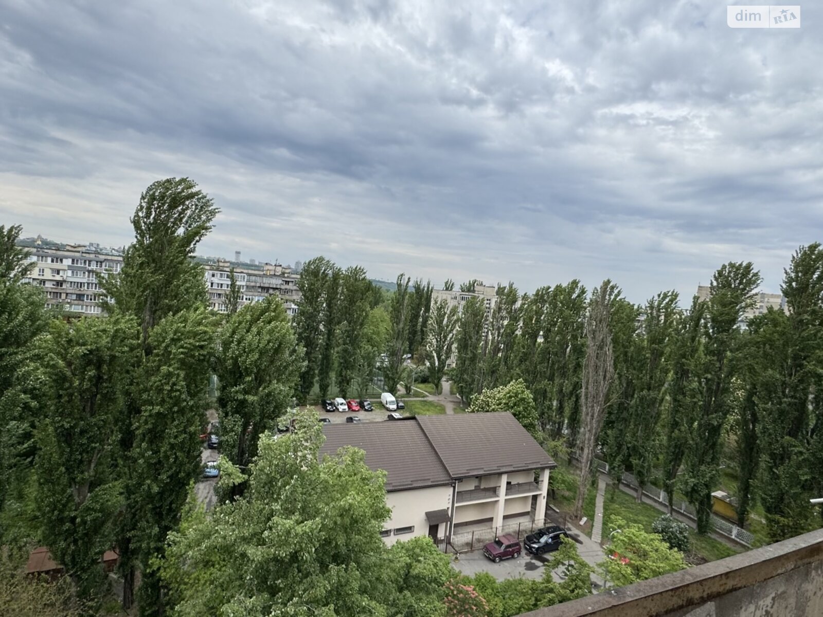 Продажа трехкомнатной квартиры в Киеве, на бул. Игоря Шамо 13А, район Русановка фото 1 Продажа трехкомнатной квартиры в Киеве, на бул. Игоря Шамо 13А, район Русановка фото 1