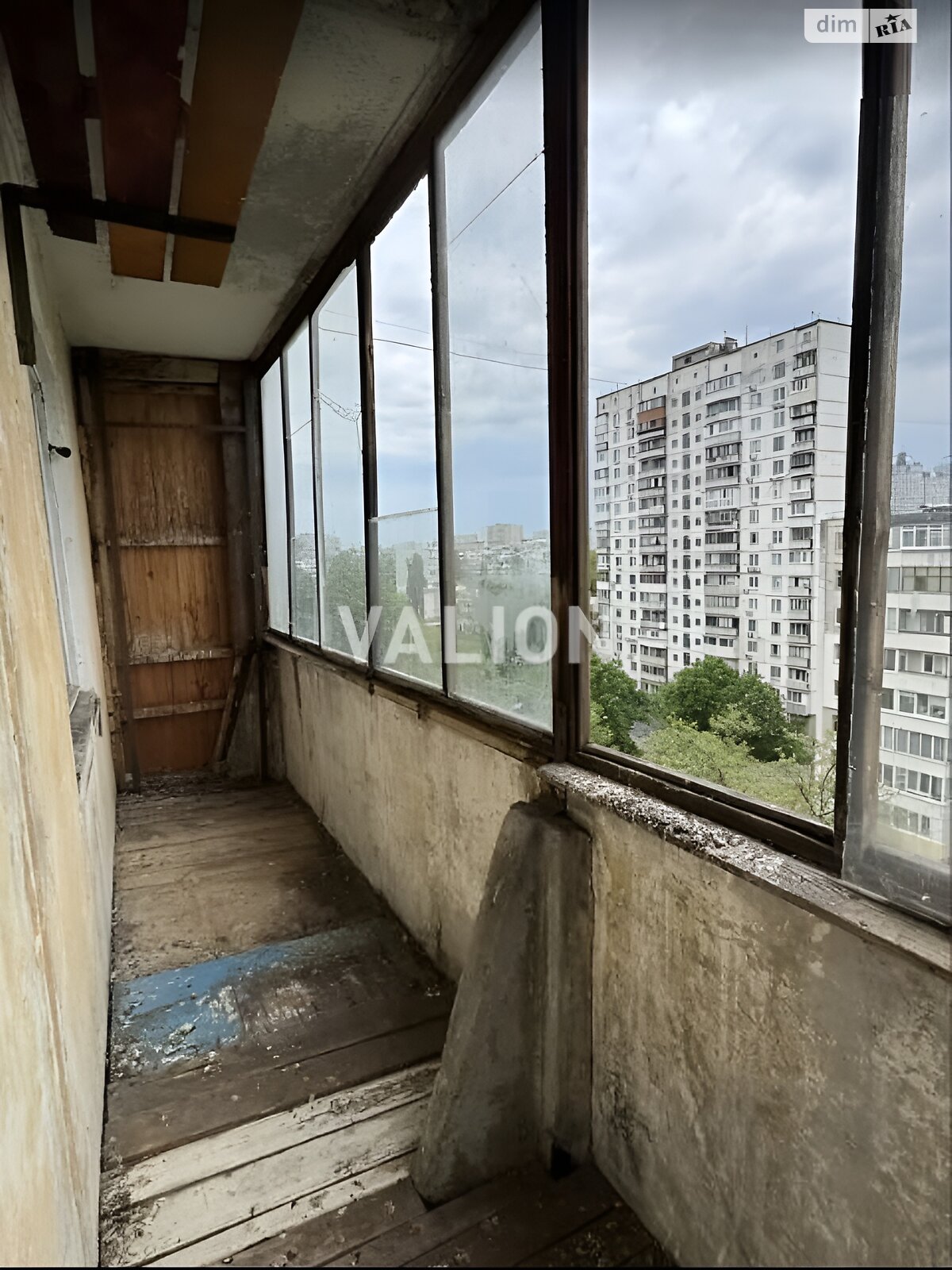 Продаж трикімнатної квартири в Києві, на бул. Ігоря Шамо 13А, район Русанівка фото 1 Продаж трикімнатної квартири в Києві, на бул. Ігоря Шамо 13А, район Русанівка фото 1
