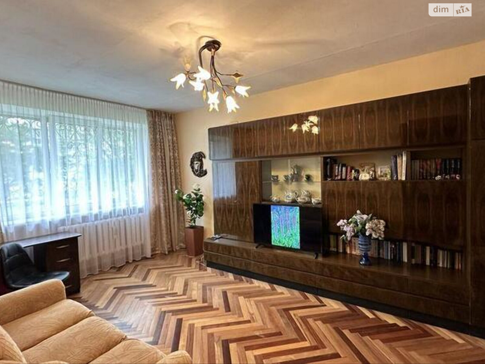 Продаж однокімнатної квартири в Києві, на бул. Ігоря Шамо 6, район Русанівка фото 1 Продаж однокімнатної квартири в Києві, на бул. Ігоря Шамо 6, район Русанівка фото 1