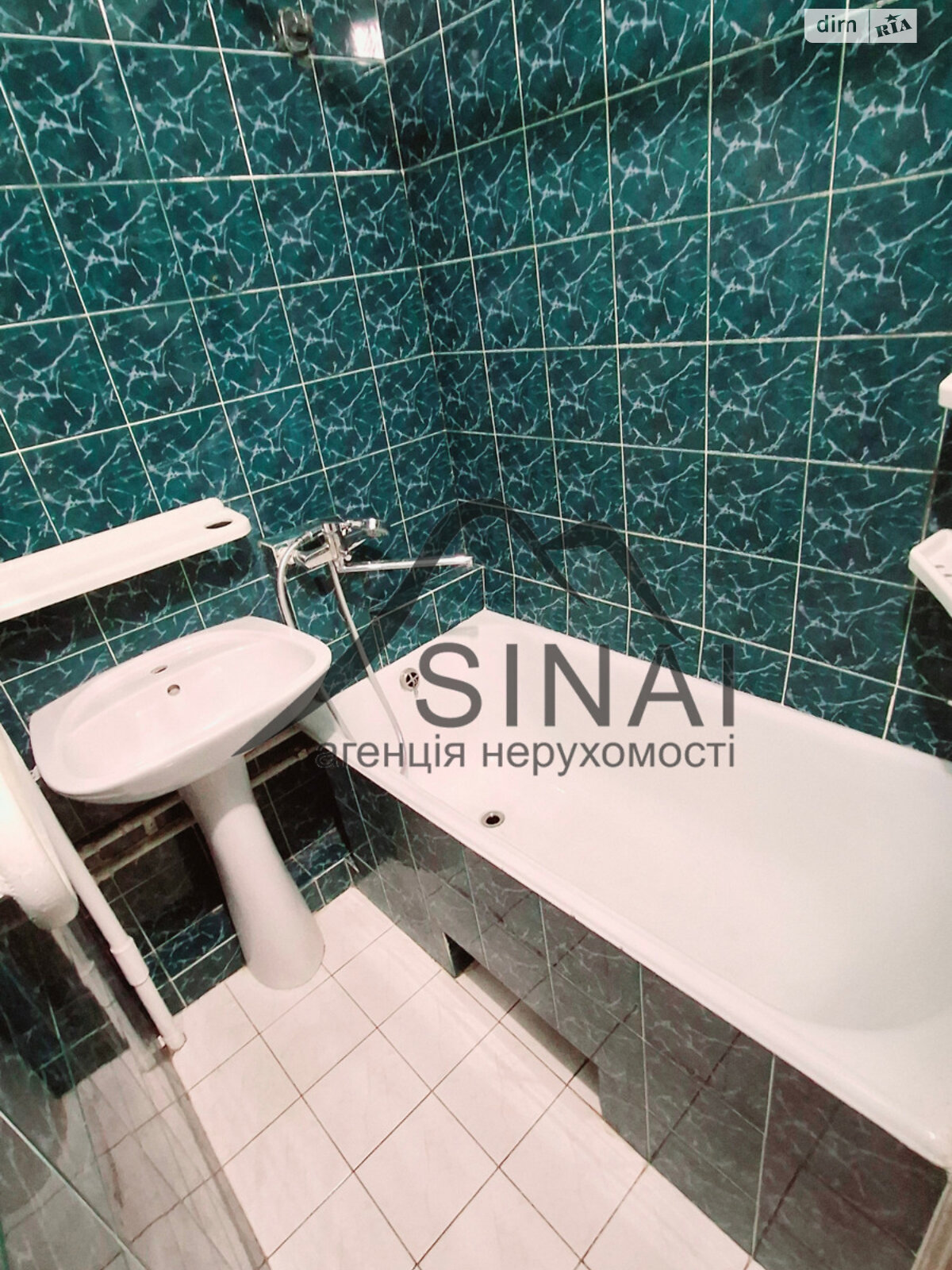 Продажа двухкомнатной квартиры в Киеве, на наб. Русановская 14/1, район Русановка фото 1 Продажа двухкомнатной квартиры в Киеве, на наб. Русановская 14/1, район Русановка фото 1