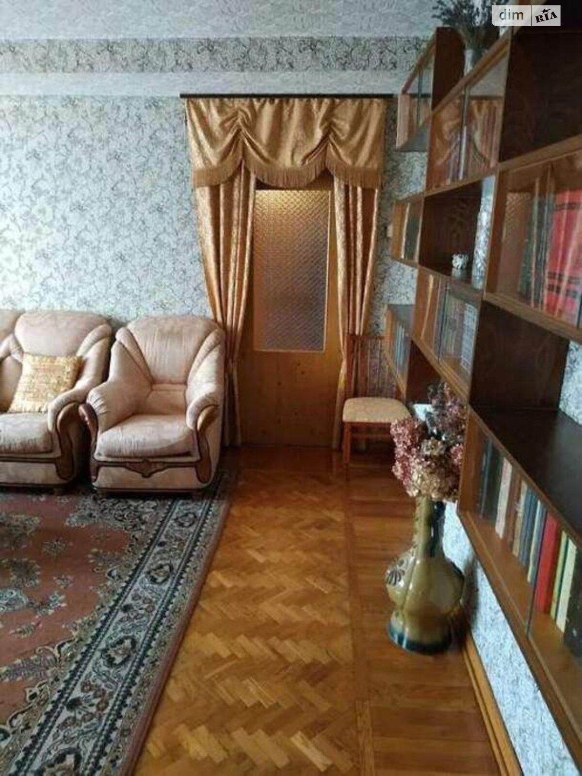 Продажа трехкомнатной квартиры в Киеве, на бул. Русановский 6, район Русановка фото 1