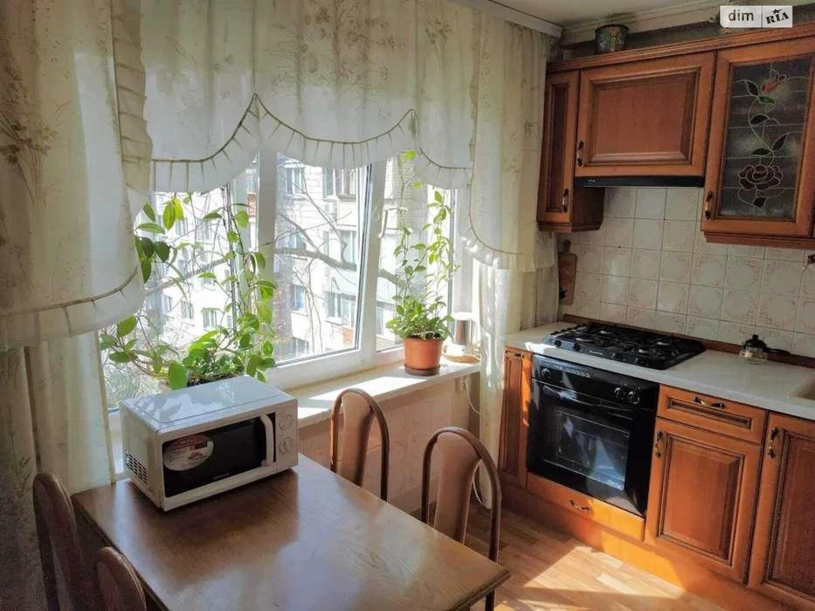 Продажа трехкомнатной квартиры в Киеве, на бул. Русановский 6, район Русановка фото 1