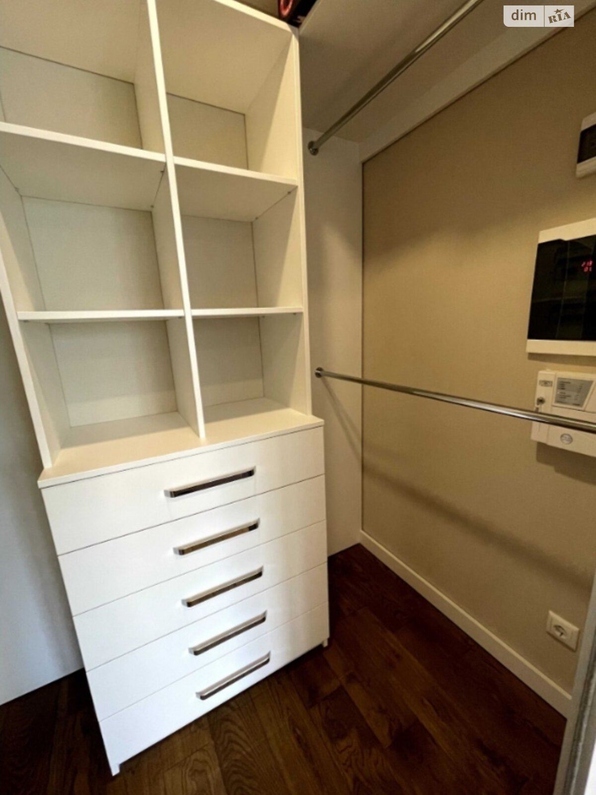 Продажа двухкомнатной квартиры в Киеве, на бул. Русановский 5, район Русановка фото 1 Продажа двухкомнатной квартиры в Киеве, на бул. Русановский 5, район Русановка фото 1