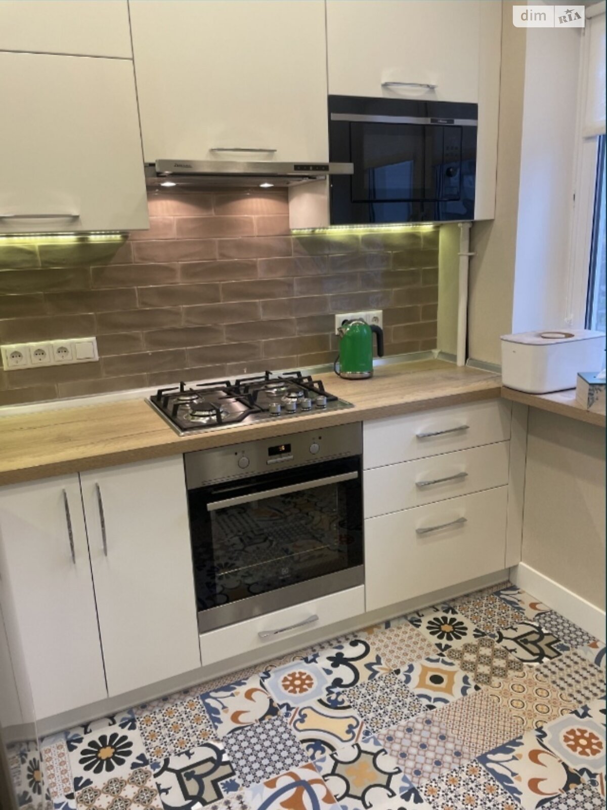 Продажа двухкомнатной квартиры в Киеве, на бул. Русановский 5, район Русановка фото 1 Продажа двухкомнатной квартиры в Киеве, на бул. Русановский 5, район Русановка фото 1