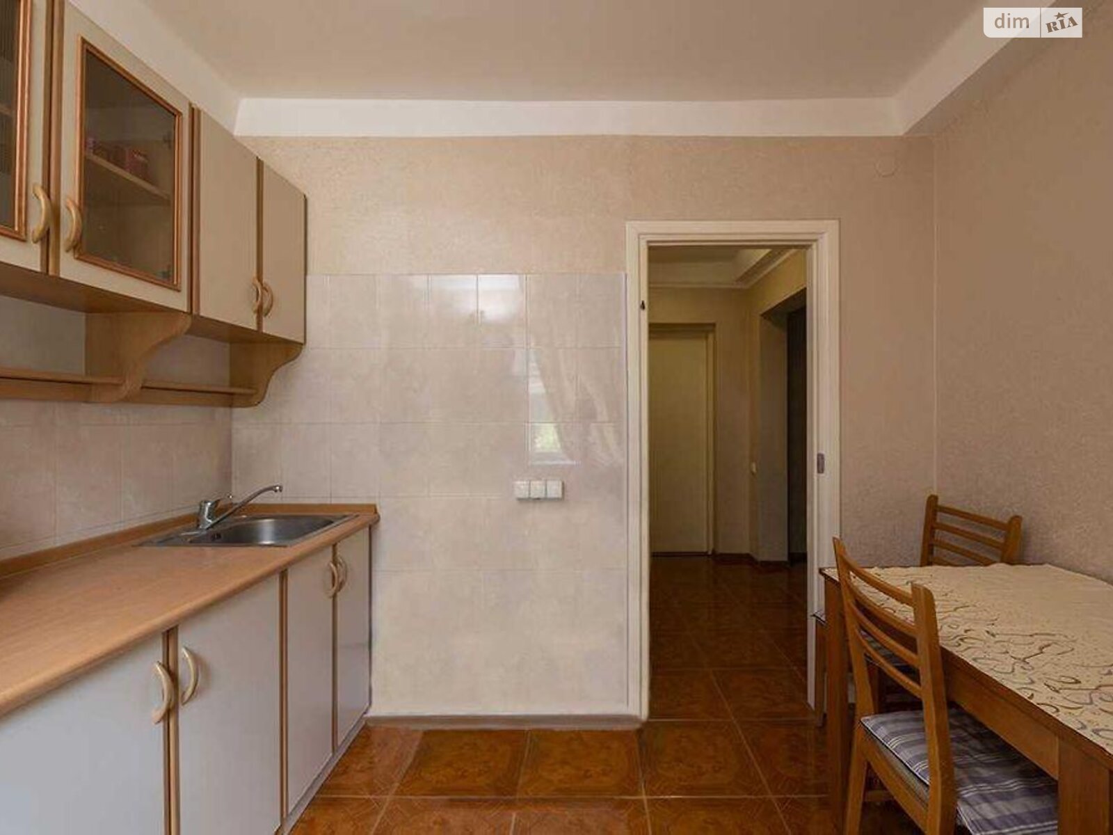 Продажа двухкомнатной квартиры в Киеве, на бул. Русановский 9, район Русановка фото 1 Продажа двухкомнатной квартиры в Киеве, на бул. Русановский 9, район Русановка фото 1