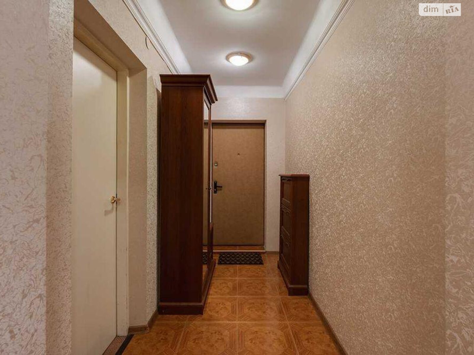 Продажа двухкомнатной квартиры в Киеве, на бул. Русановский 9, район Русановка фото 1 Продажа двухкомнатной квартиры в Киеве, на бул. Русановский 9, район Русановка фото 1