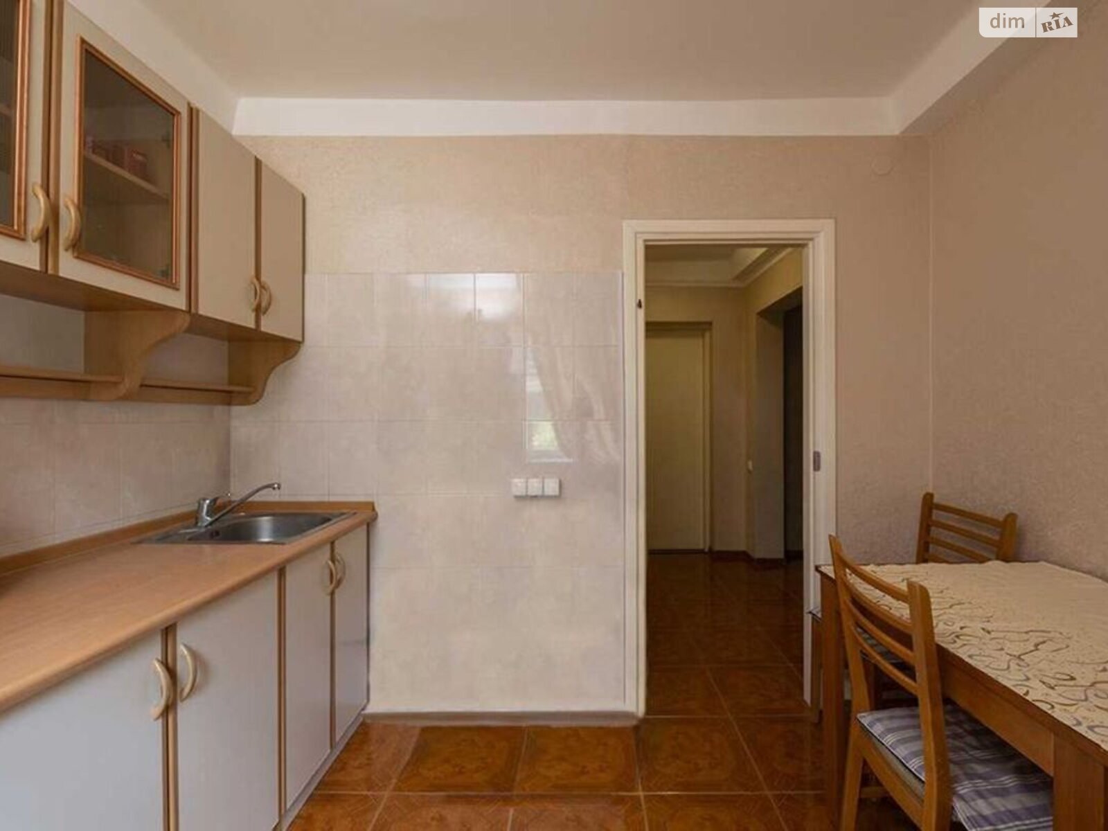 Продажа двухкомнатной квартиры в Киеве, на бул. Русановский 9, район Русановка фото 1