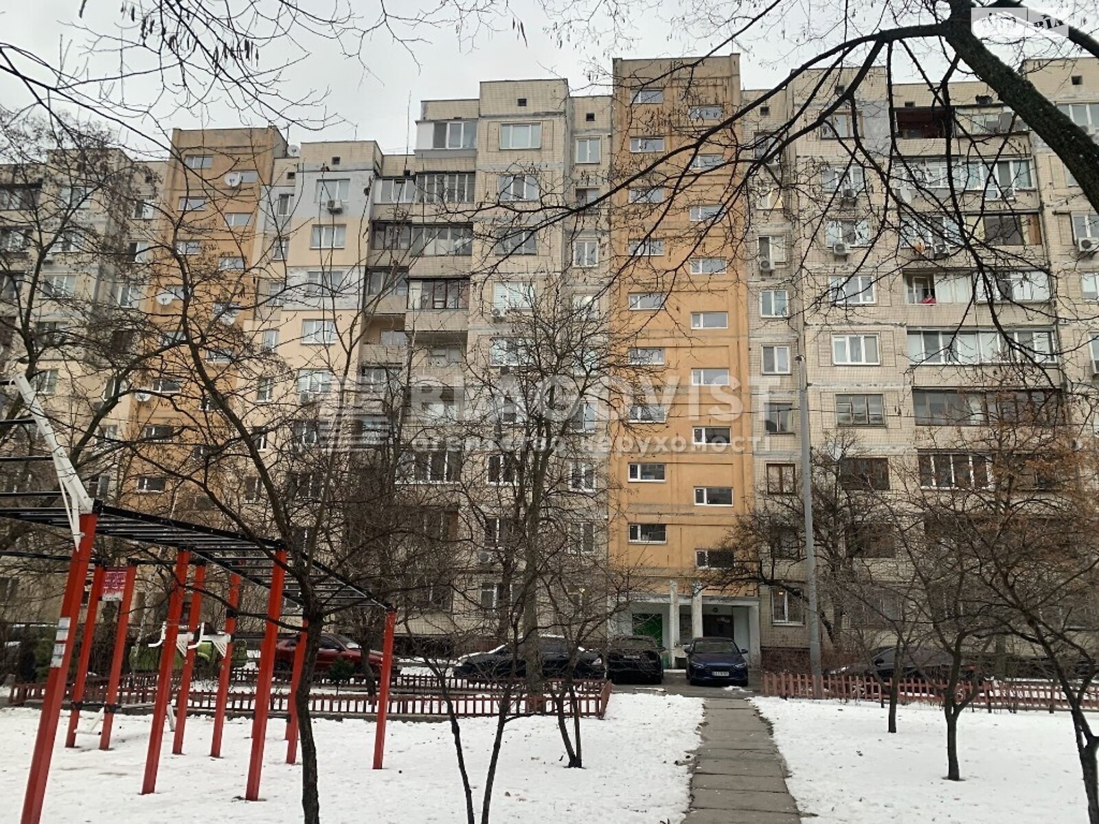 Продажа трехкомнатной квартиры в Киеве, на ул. Шептицкого 1-2, район Русановка фото 1