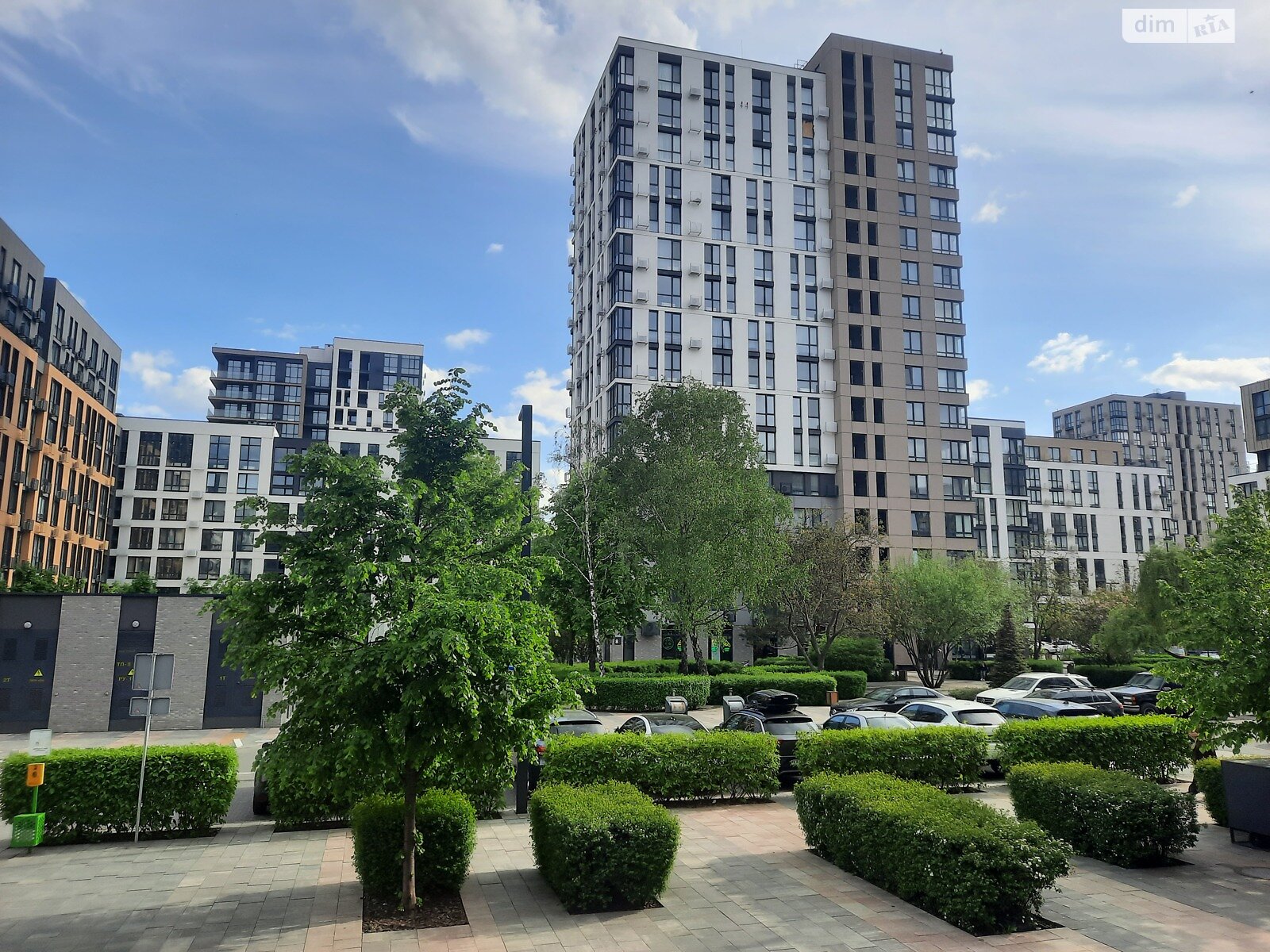 Продаж однокімнатної квартири в Києві, на вул. Салютна 2 корпус 2, фото 1 Продаж однокімнатної квартири в Києві, на вул. Салютна 2 корпус 2, фото 1