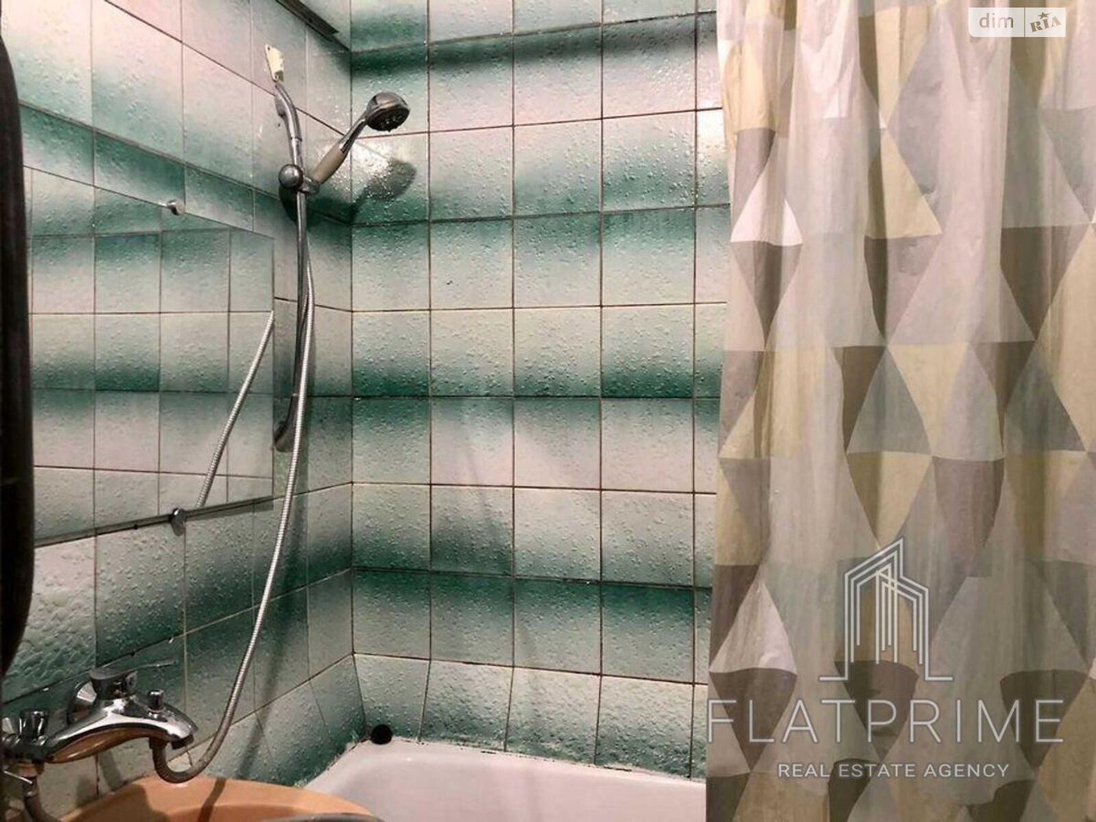 Продажа трехкомнатной квартиры в Киеве, на ул. Большая Китаевская 10, район Саперная Слободка фото 1 Продажа трехкомнатной квартиры в Киеве, на ул. Большая Китаевская 10, район Саперная Слободка фото 1