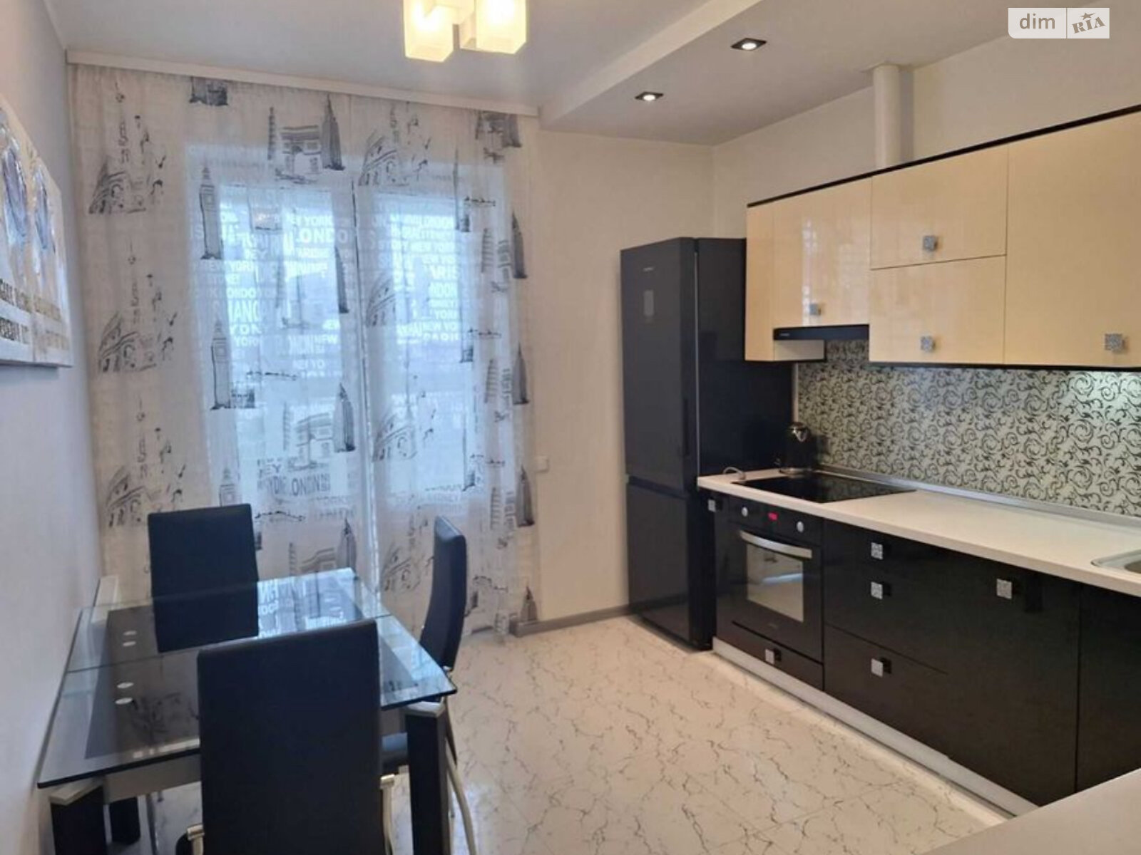 Продаж двокімнатної квартири в Києві, на вул. Велика Китаївська 59, район Саперна Слобідка фото 1 Продаж двокімнатної квартири в Києві, на вул. Велика Китаївська 59, район Саперна Слобідка фото 1