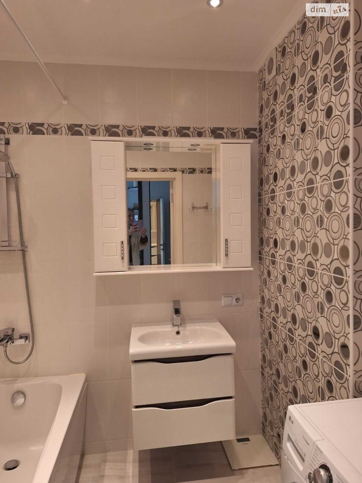 Продаж двокімнатної квартири в Києві, на вул. Велика Китаївська 59, район Саперна Слобідка фото 1 Продаж двокімнатної квартири в Києві, на вул. Велика Китаївська 59, район Саперна Слобідка фото 1