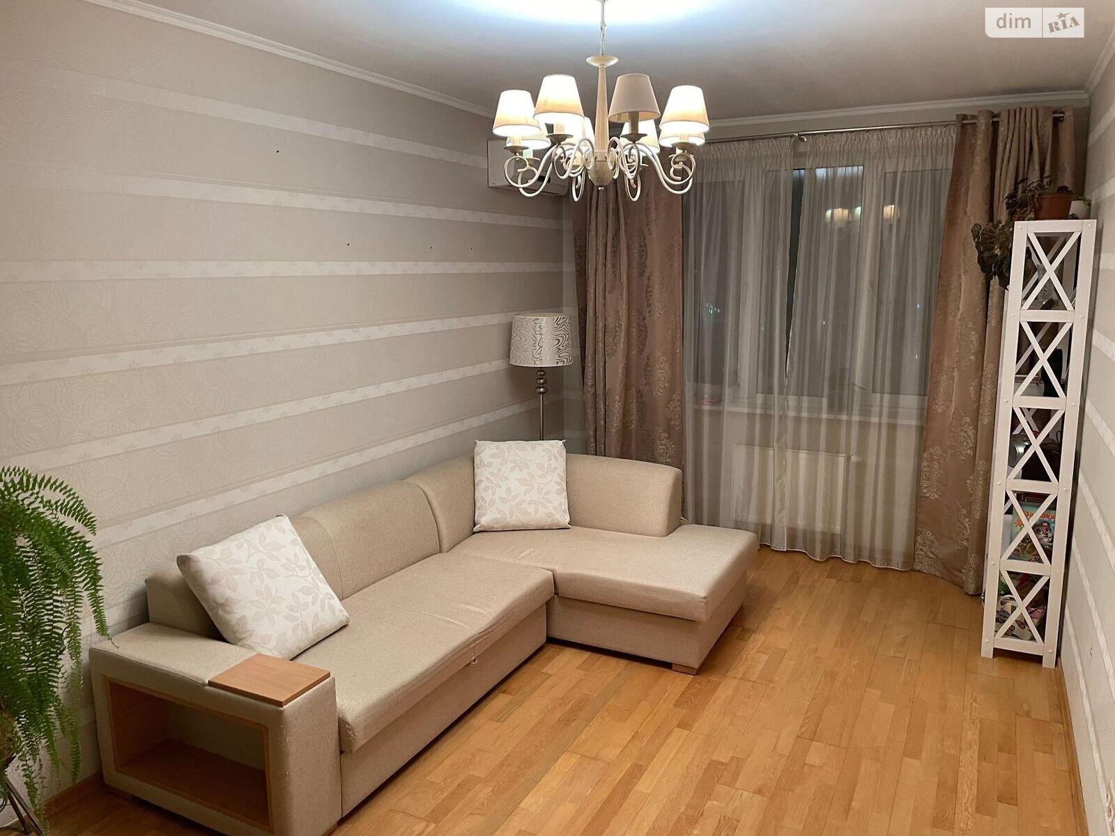 Продаж однокімнатної квартири в Києві, на вул. Велика Китаївська 59, район Саперна Слобідка фото 1 Продаж однокімнатної квартири в Києві, на вул. Велика Китаївська 59, район Саперна Слобідка фото 1