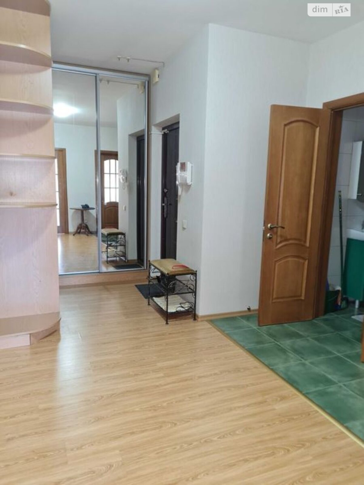 Продажа двухкомнатной квартиры в Киеве, на ул. Большая Китаевская 10А, район Саперная Слободка фото 1 Продажа двухкомнатной квартиры в Киеве, на ул. Большая Китаевская 10А, район Саперная Слободка фото 1