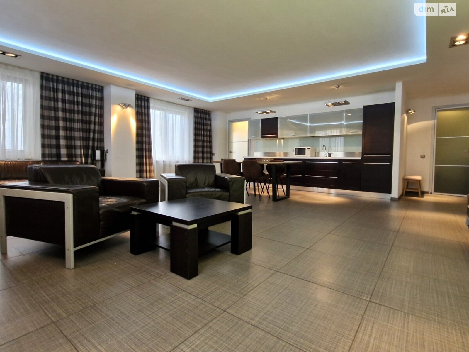 Продажа двухкомнатной квартиры в Киеве, на ул. Большая Китаевская 10А, район Саперная Слободка фото 1 Продажа двухкомнатной квартиры в Киеве, на ул. Большая Китаевская 10А, район Саперная Слободка фото 1