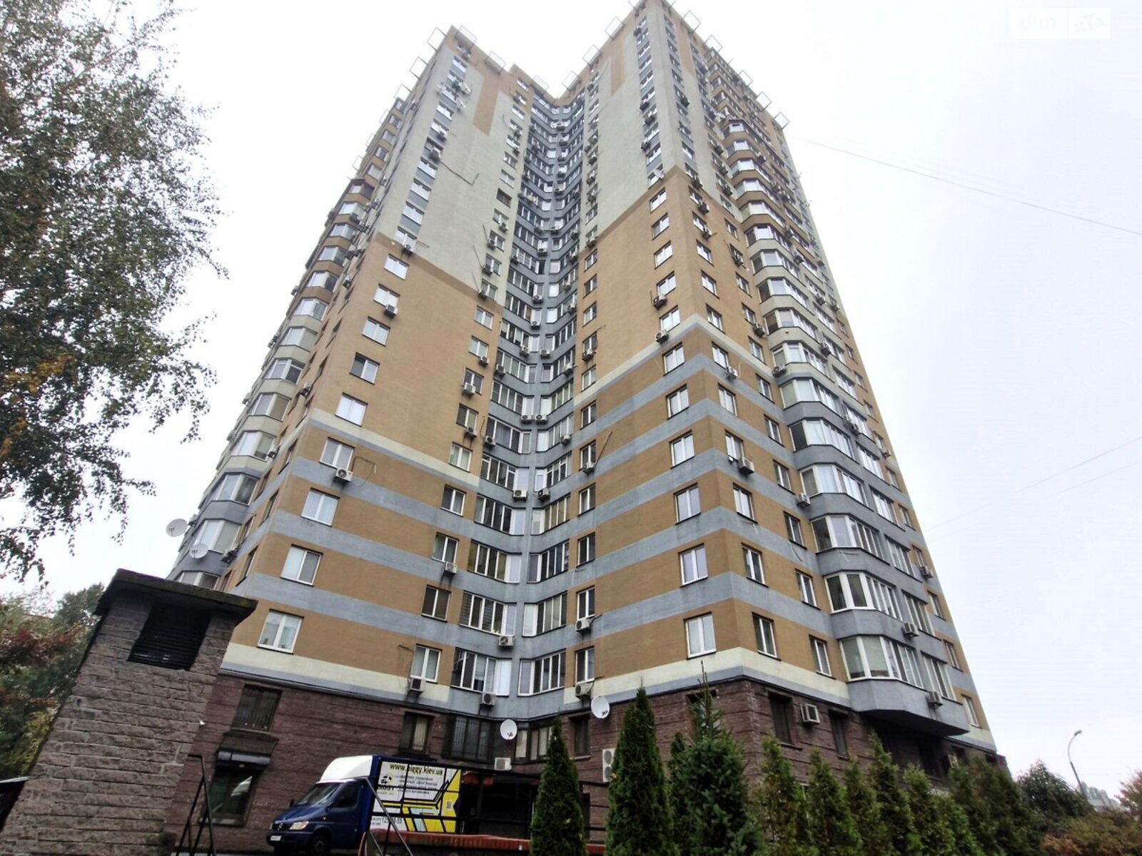 Продажа двухкомнатной квартиры в Киеве, на ул. Большая Китаевская 10А, район Саперная Слободка фото 1 Продажа двухкомнатной квартиры в Киеве, на ул. Большая Китаевская 10А, район Саперная Слободка фото 1