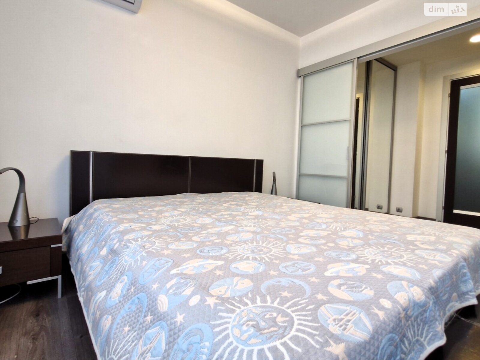 Продажа двухкомнатной квартиры в Киеве, на ул. Большая Китаевская 10А, район Саперная Слободка фото 1 Продажа двухкомнатной квартиры в Киеве, на ул. Большая Китаевская 10А, район Саперная Слободка фото 1