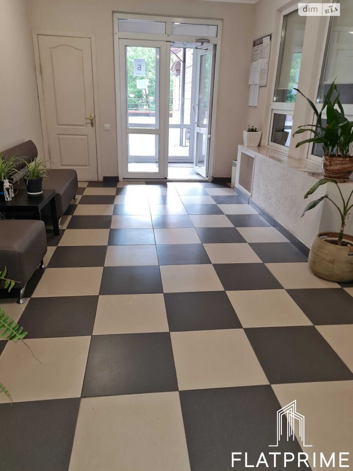 Продажа двухкомнатной квартиры в Киеве, на ул. Большая Китаевская 10А, район Саперная Слободка фото 1 Продажа двухкомнатной квартиры в Киеве, на ул. Большая Китаевская 10А, район Саперная Слободка фото 1