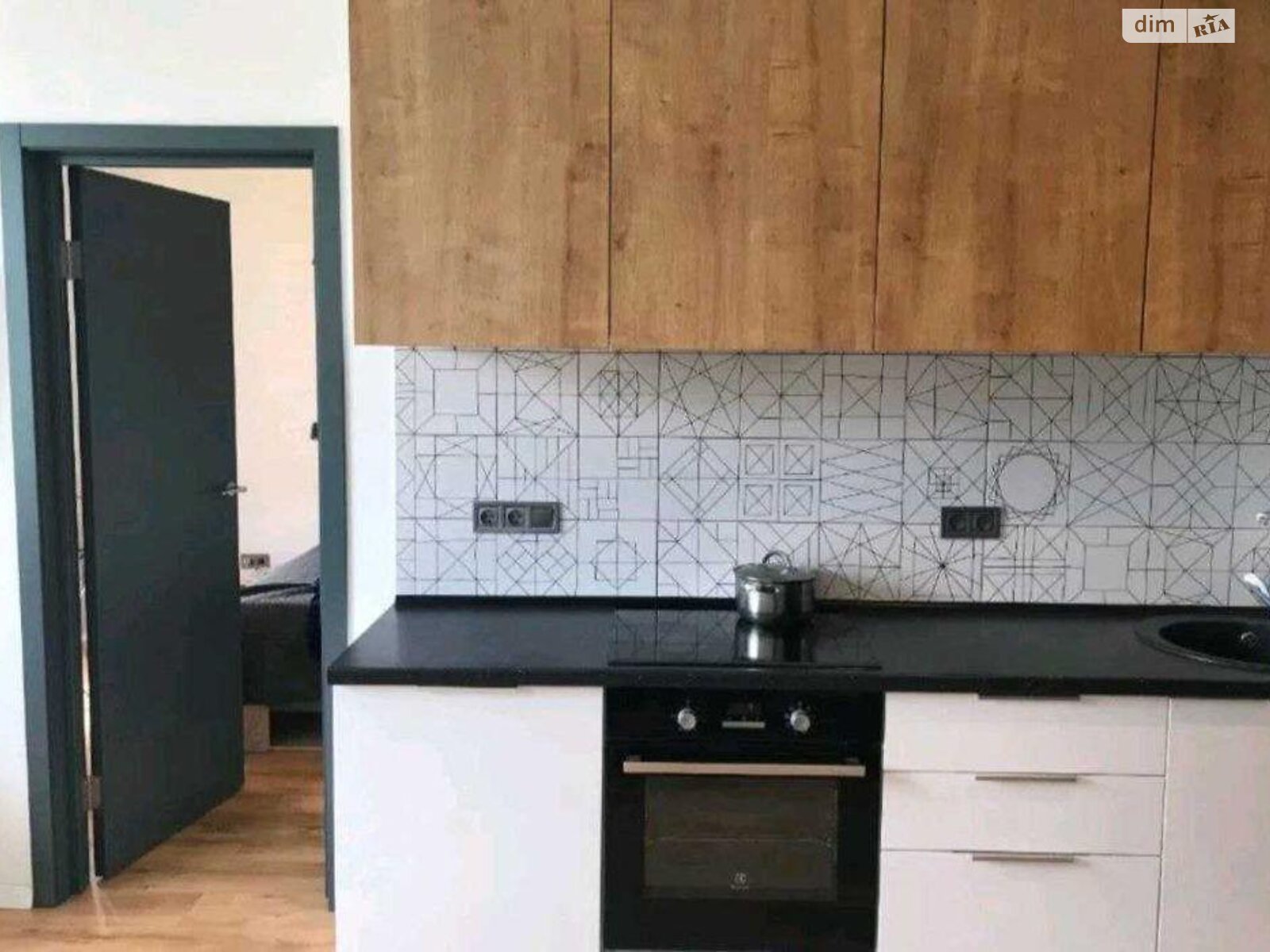 Продажа однокомнатной квартиры в Киеве, на ул. Феодосийская 2Л, район Саперная Слободка фото 1