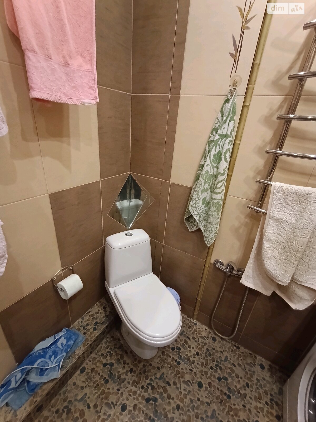 Продажа однокомнатной квартиры в Киеве, на пер. Феодосийский 14, район Саперная Слободка фото 1 Продажа однокомнатной квартиры в Киеве, на пер. Феодосийский 14, район Саперная Слободка фото 1