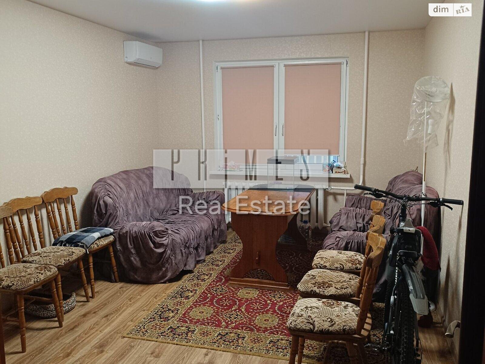 Продажа трехкомнатной квартиры в Киеве, на пер. Феодосийский 14А, район Саперная Слободка фото 1 Продажа трехкомнатной квартиры в Киеве, на пер. Феодосийский 14А, район Саперная Слободка фото 1