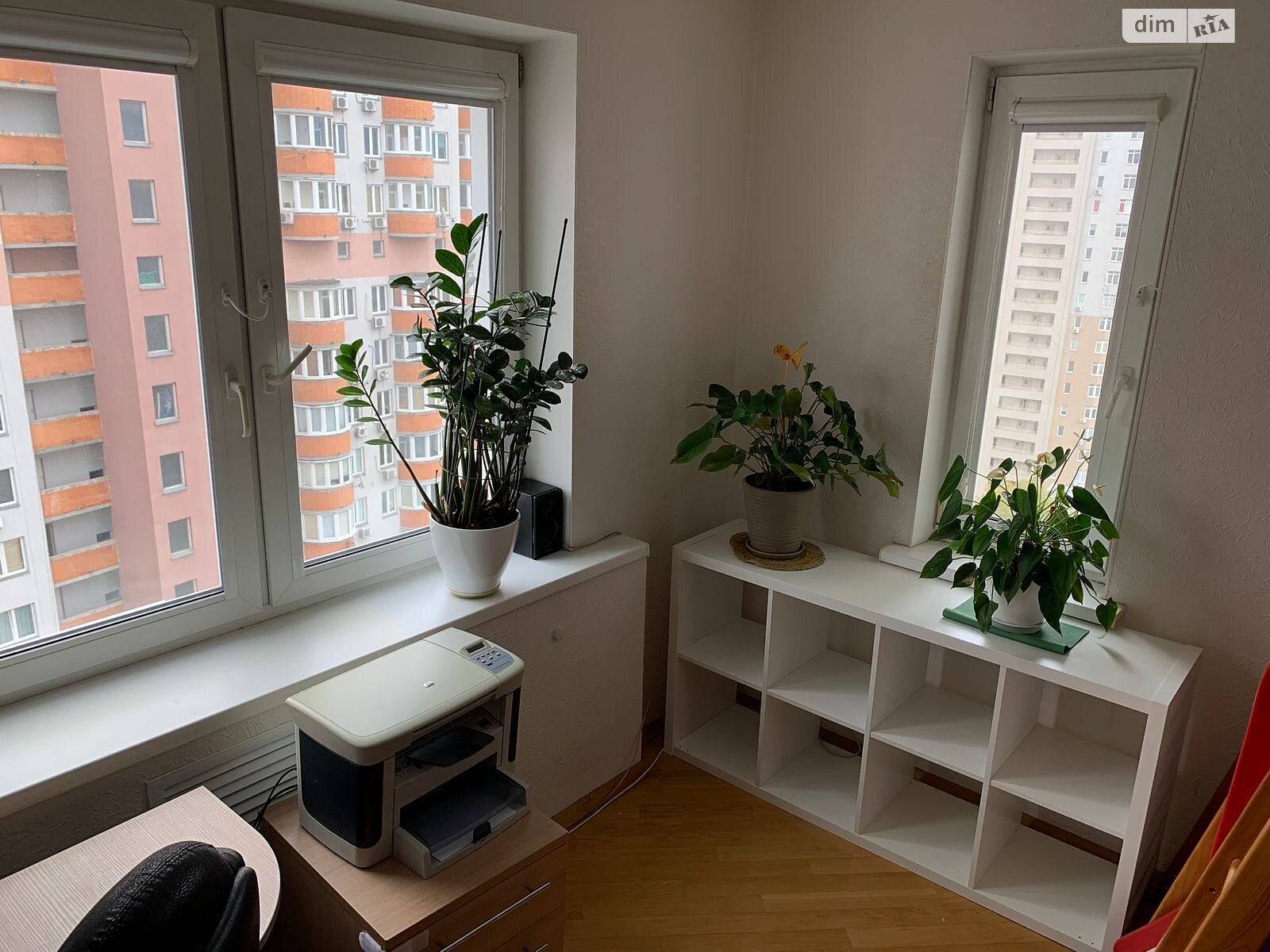 Продажа трехкомнатной квартиры в Киеве, на пер. Феодосийский 14А, район Саперная Слободка фото 1 Продажа трехкомнатной квартиры в Киеве, на пер. Феодосийский 14А, район Саперная Слободка фото 1
